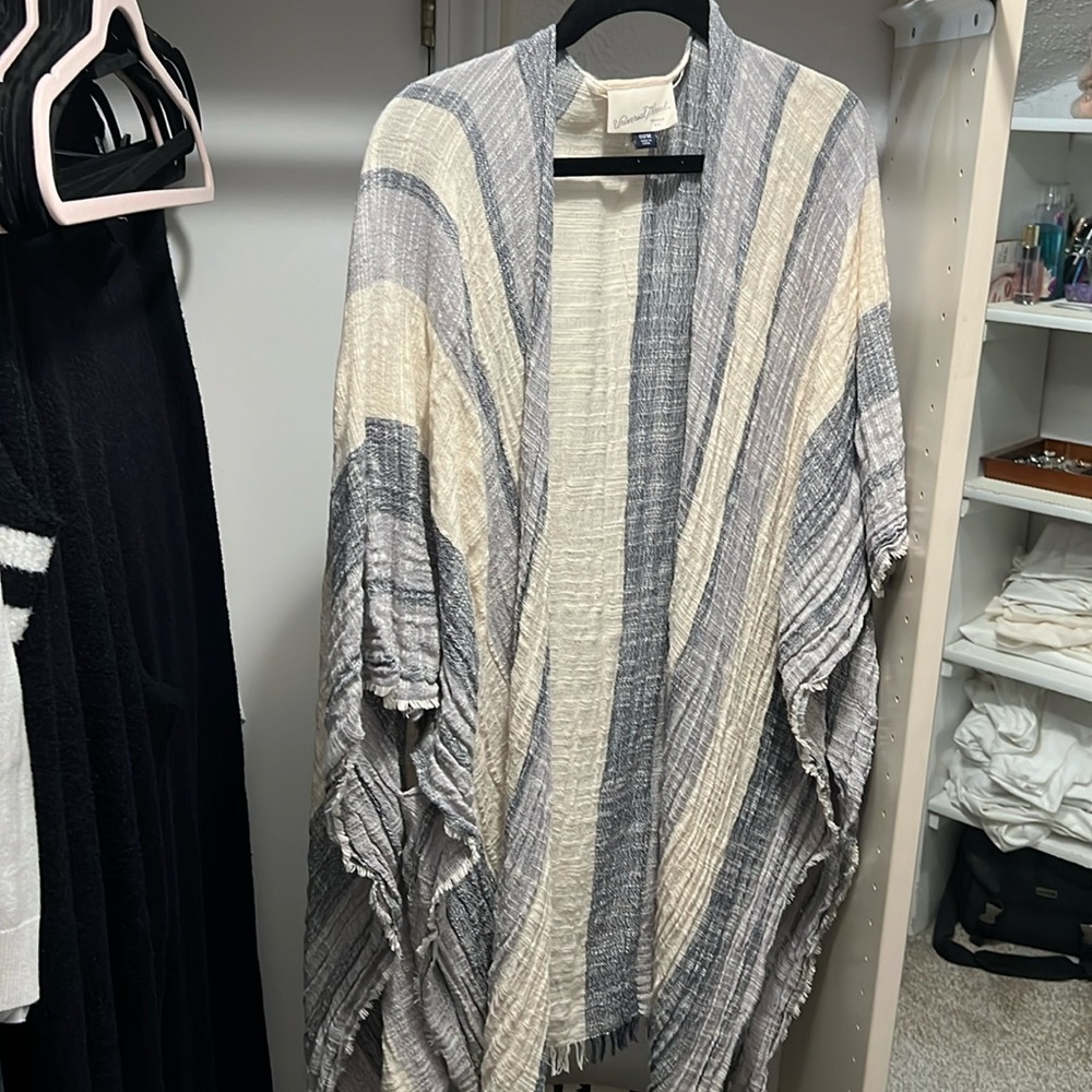This wrap is so versatile!